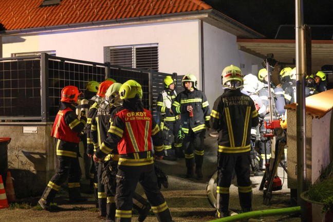 Ausgedehnter Vollbrand im Dachgescho� eines Wohnhauses in Thalheim bei Wels