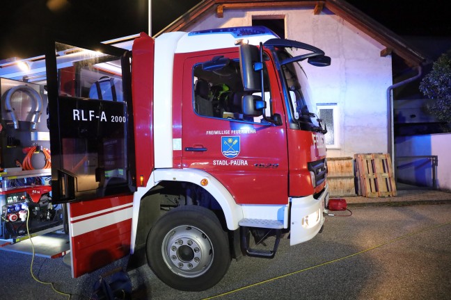 CO-Melder ausgel�st: Kohlenmonoxidaustritt nach Pelletslieferung in einem Wohnhaus in Stadl-Paura