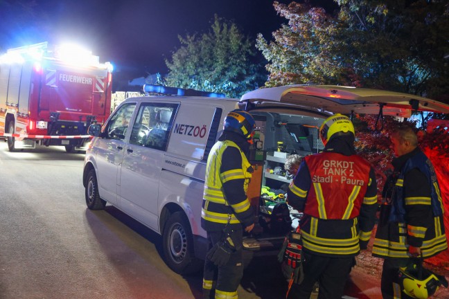 Einsatz der Feuerwehr und Energieversorgers nach wahrgenommenem Gasgeruch in Stadl-Paura