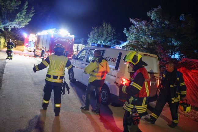 Einsatz der Feuerwehr und Energieversorgers nach wahrgenommenem Gasgeruch in Stadl-Paura