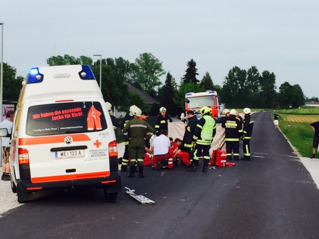 Motorradlenker bei Verkehrsunfall auf der Großendorfer Straße in Eberstalzell schwer verletzt