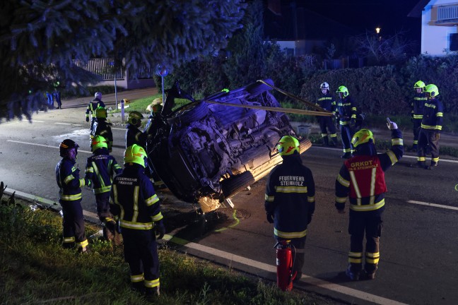 T�dlicher Verkehrsunfall: Autolenker starb bei folgenschwerem Unfall auf Eferdinger Stra�e in Fraham