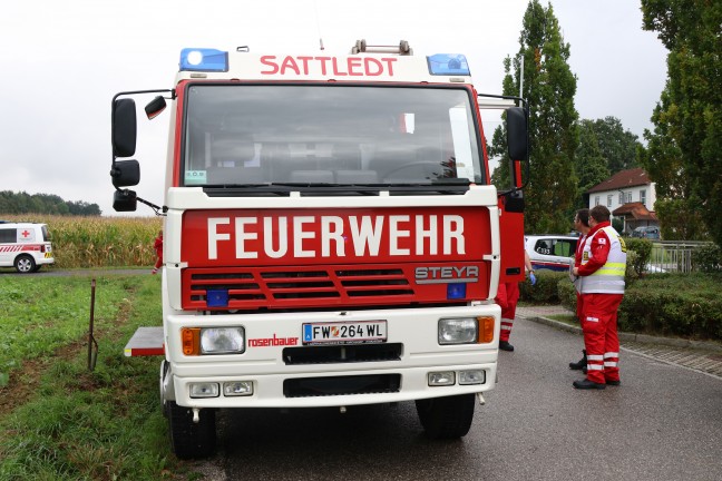 Kochschokolade angebrannt: Einsatz von Feuerwehr, Rettung und Polizei bei Wohngeb�ude in Sattledt