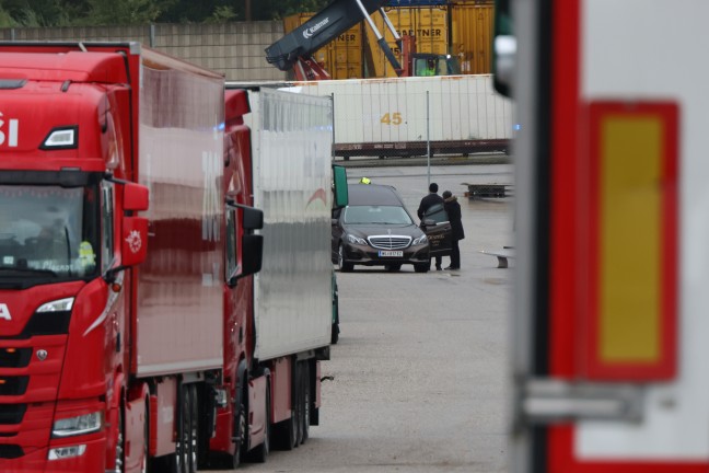 Tragischer Ausgang: LKW-Lenker in Edt bei Lambach leblos in Fahrerkabine entdeckt