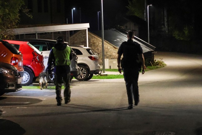 Traunkirchen: Drohnen der Feuerwehr bei gro�er Suchaktion nach abg�ngiger Frau im Einsatz