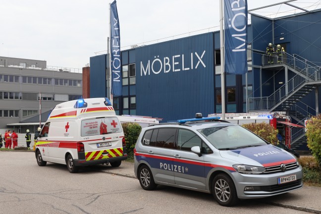 Sprinkleranlage l�schte Brand in Kantinenk�che bei M�belhauszentrale in Wels-Neustadt