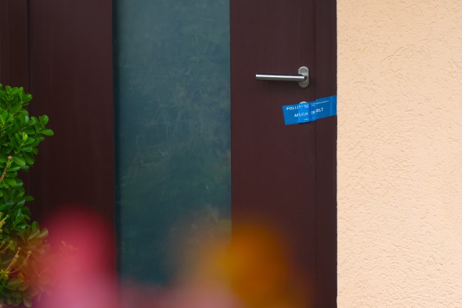 Doppelmord in Enns: Mann soll Frau (70) und beeintr�chtigen Sohn (41) mit Messer get�tet haben