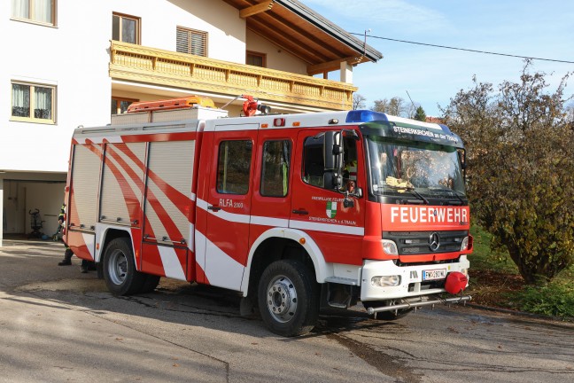 Drei Feuerwehren bei kleinerem Brand in einem Wohnhaus in Steinerkirchen an der Traun im Einsatz