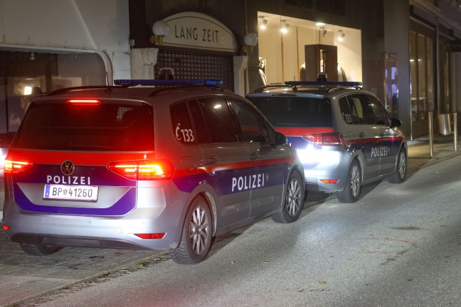 Einbruch gekl�rt: Mit Mietauto wegen Geldnot bei Goldschmied eingebrochen