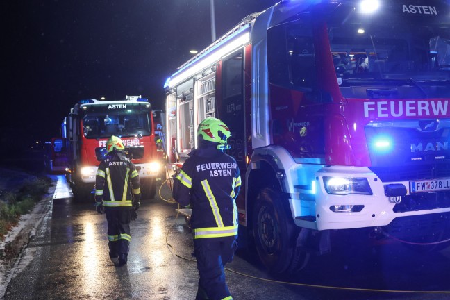 Brand im Keller eines Mehrparteienwohnhauses in Asten