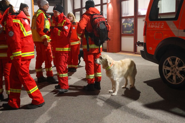 Gro�angelegte Suchaktion nach abg�ngigem Mann (38) an Stadtgrenze zwischen Leonding und Linz
