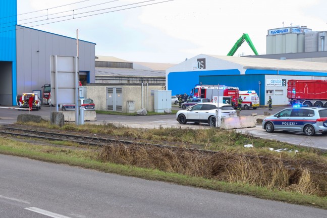 T�dlicher Arbeitsunfall: Arbeiter (61) bei Reparaturarbeiten in Enns eingeklemmt und t�dlich verletzt