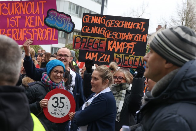 Entlastung gefordert: Betriebsversammlungen bei Ordensspit�lern in Ober�sterreich
