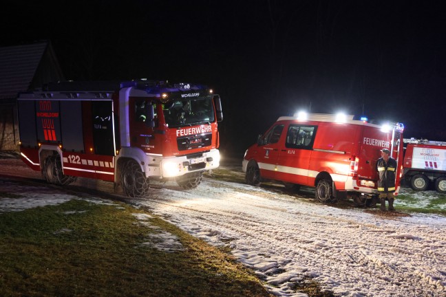 Brand einer Jagdh�tte am Ramsauer Gr��tenberg in Molln l�st Gro�einsatz aus