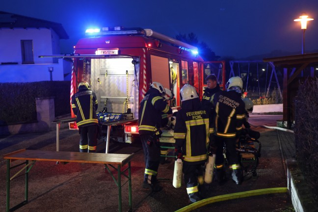 Sechs Feuerwehren bei Brand bei einem Wohnhaus in Pichl bei Wels im Einsatz