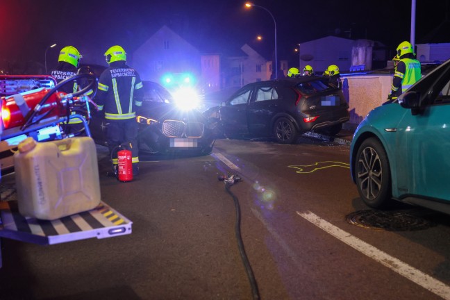 Streifkollision: Vier Verletzte bei Crash zwischen zwei PKW in Sipbachzell