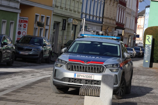 Einsatzkr�fte zu schwerem Verkehrsunfall in Ried im Innkreis alarmiert