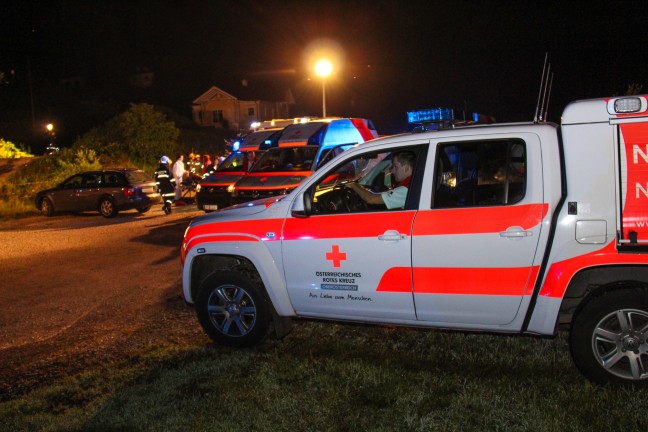 Drei Verletzte bei schwerem Verkehrsunfall auf der Steyrtal Strae in Grnburg