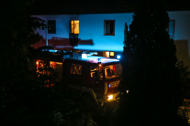Drei Feuerwehren bei Zimmerbrand in Kremsmünster im Einsatz