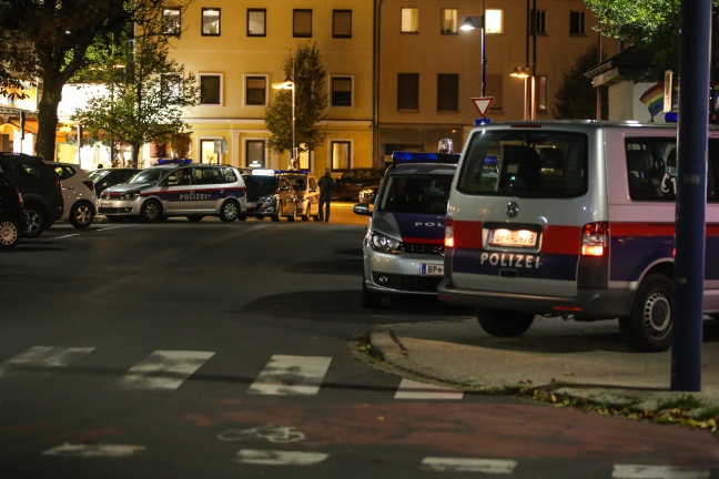 Polizeieinsatz: Mann bedrohte am Grünbachplatz in Wels-Neustadt Bekannten mit Messer
