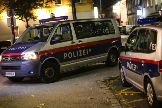 Polizeieinsatz: Mann bedrohte am Grünbachplatz in Wels-Neustadt Bekannten mit Messer