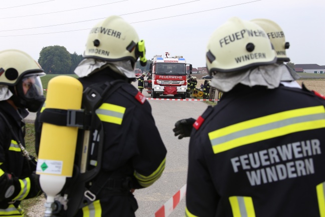 Großschadensübung von Feuerwehr, Rettungsdienst und Behörde in Desselbrunn