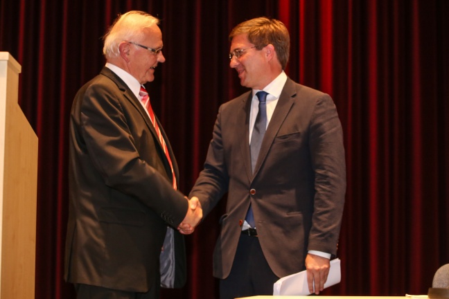 Andreas Rabl (FPÖ) als neuer Welser Bürgermeister angelobt