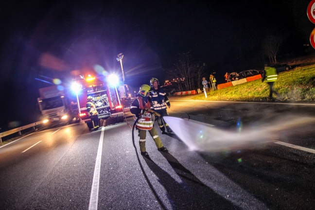 Verkehrsunfall auf der Wiener Straße in Marchtrenk sorgt für Einsatz der Feuerwehr
