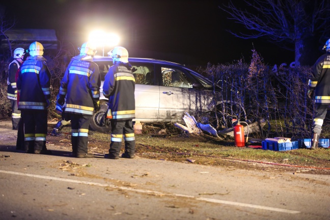 Schwerer Verkehrsunfall auf der Kremsmünsterer Straße in Pettenbach