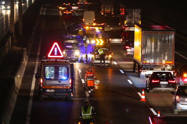 Verkehrsunfall auf der Westautobahn bei Ansfelden endet glimpflich
