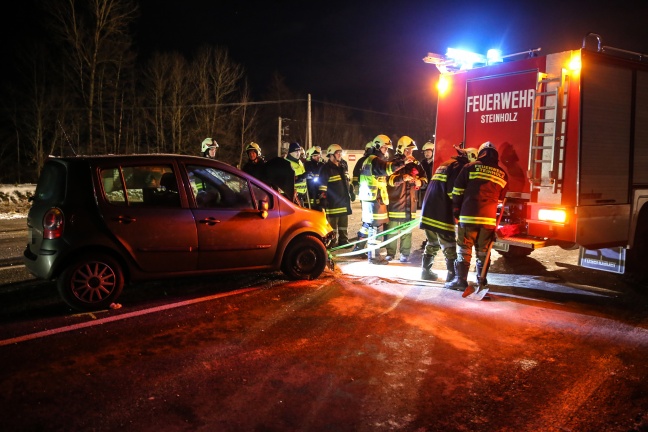 Sechs Verletzte bei Verkehrsunfall auf der Wallerner Strae in Fraham