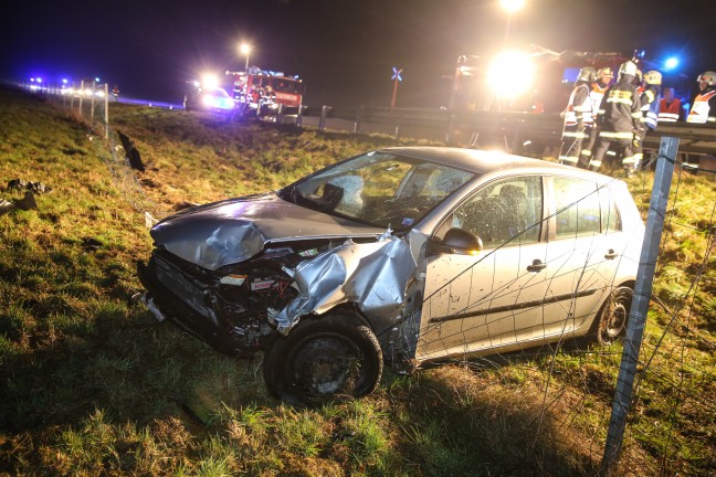 PKW-Lenker (22) nach schwerem Verkehrsunfall auf der Westautobahn verstorben