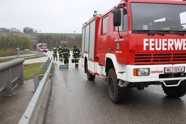 Kilometerlange Dieselspur beschäftigte mehrere Feuerwehren