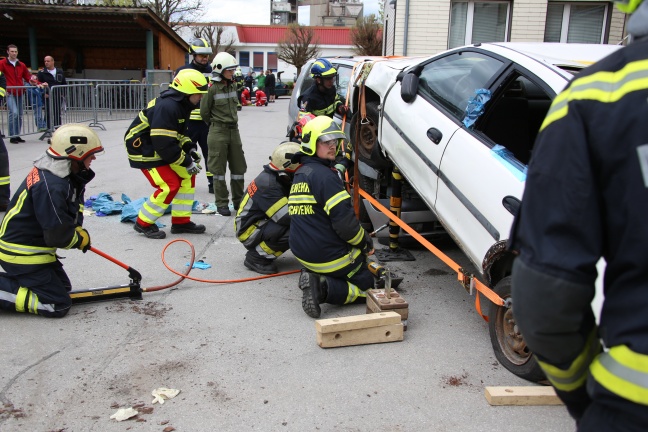 Spannendes Ausbildungswochenende für technische Rettung in Kirchdorf an der Krems