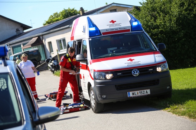 Notarzthubschrauber nach schwerem Reitunfall in Stadl-Paura im Einsatz
