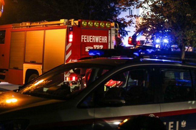 Brandverdacht in einer Mehrparteienhauswohnung in Wels-Neustadt
