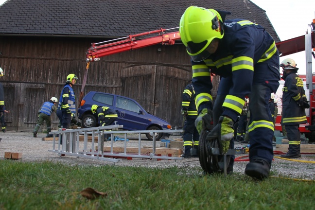 Spannende Aufgabe bei der "Firefighter-Competition" in Kirchberg-Thening
