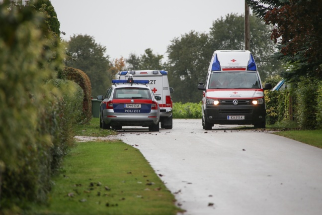 Notarzthubschrauber bei Kindernotfall in Pettenbach im Einsatz