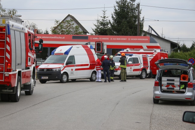 Frau auf Bahnübergang in Eferding von Lokalbahn erfasst und getötet