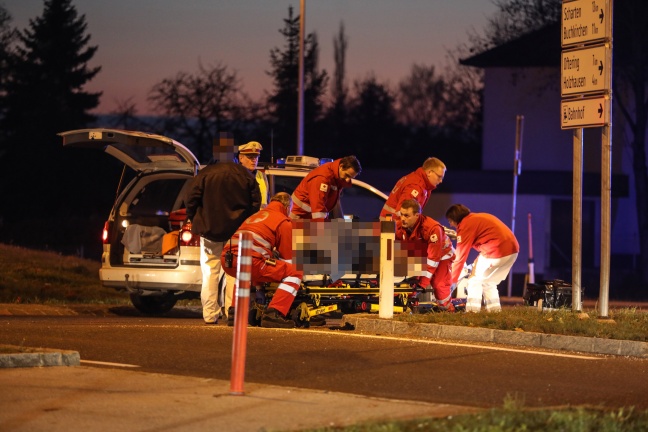 Motorradunfall im Kreisverkehr in Marchtrenk fordert einen Verletzten
