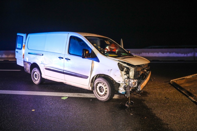 Verkehrsunfall mit Kleintransporter auf der Innkreisautobahn bei Aistersheim