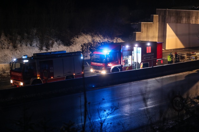 Gefahrguttransporter auf der Pyhrnautobahn bei St. Pankraz in Flammen aufgegangen