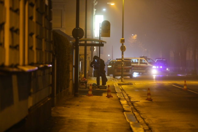 Verdchtiger Koffer lst greren Polizeieinsatz in Wels-Neustadt aus