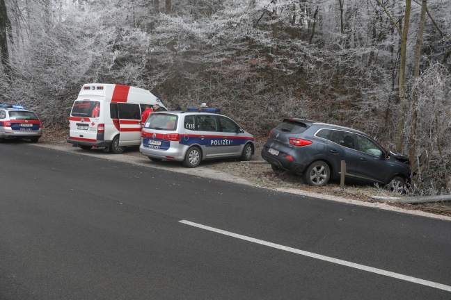 Zwei Verletzte bei Verkehrsunfall in Steinerkirchen an der Traun