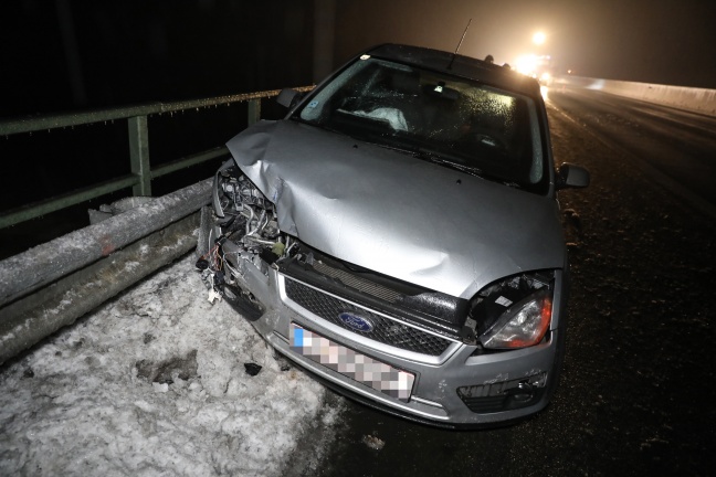 Serienunfall auf der Westautobahn bei Eberstalzell fordert mehrere Verletzte