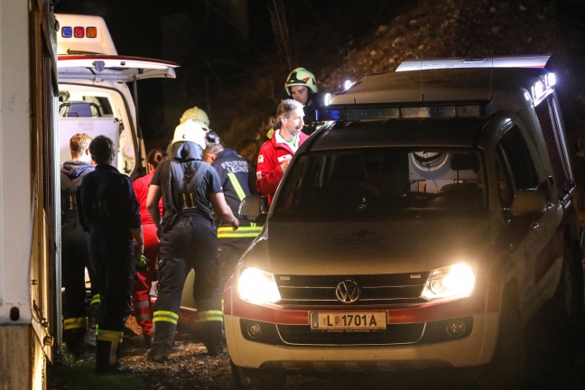 Alkoholisierte Jugendliche lösten große Rettungsaktion in Grünburg aus
