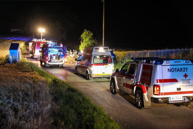 Insassen nach Unfall in Gunskirchen unter Militärfahrzeug eingeklemmt und verletzt