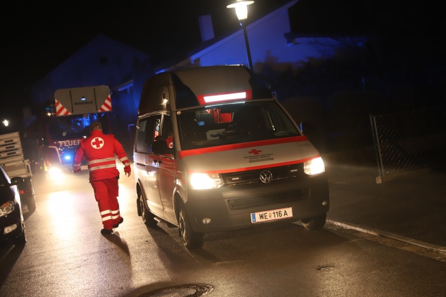 Ein Verletzter bei Wohnungsbrand in Wels-Neustadt