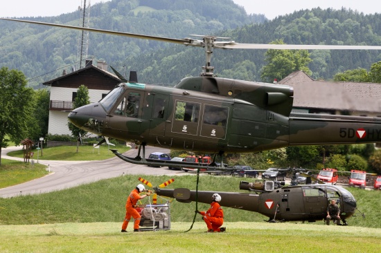 Feuerwehr-Flughelfer übten in Gschwandt bei Gmunden