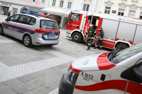 Defekter lofen sorgt fr Einsatz der Feuerwehr am Welser Stadtplatz